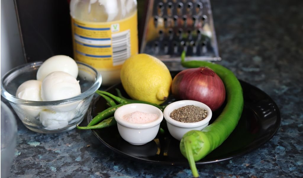cabbage and egg salad